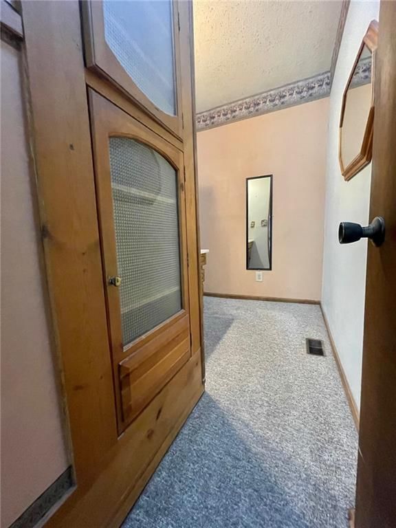 106 S Jeffreys Street — photo 32