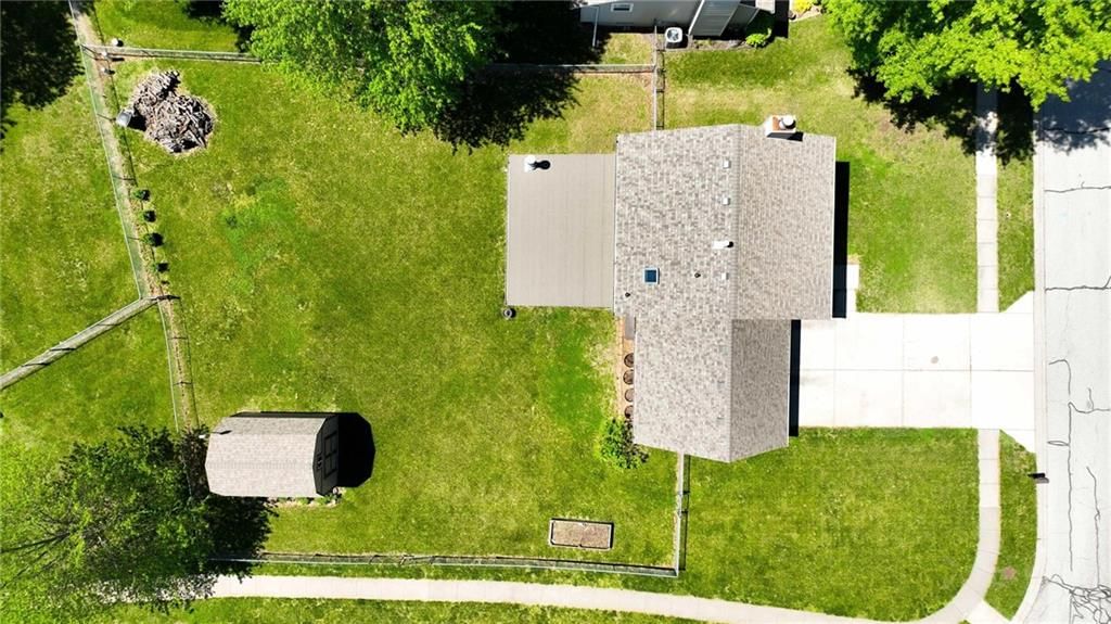 543 Lauren Street — photo 34