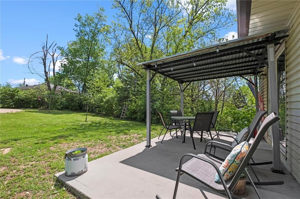 115 Collette Street — photo 24