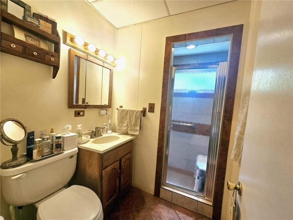 589 Cable Point Road — photo 12