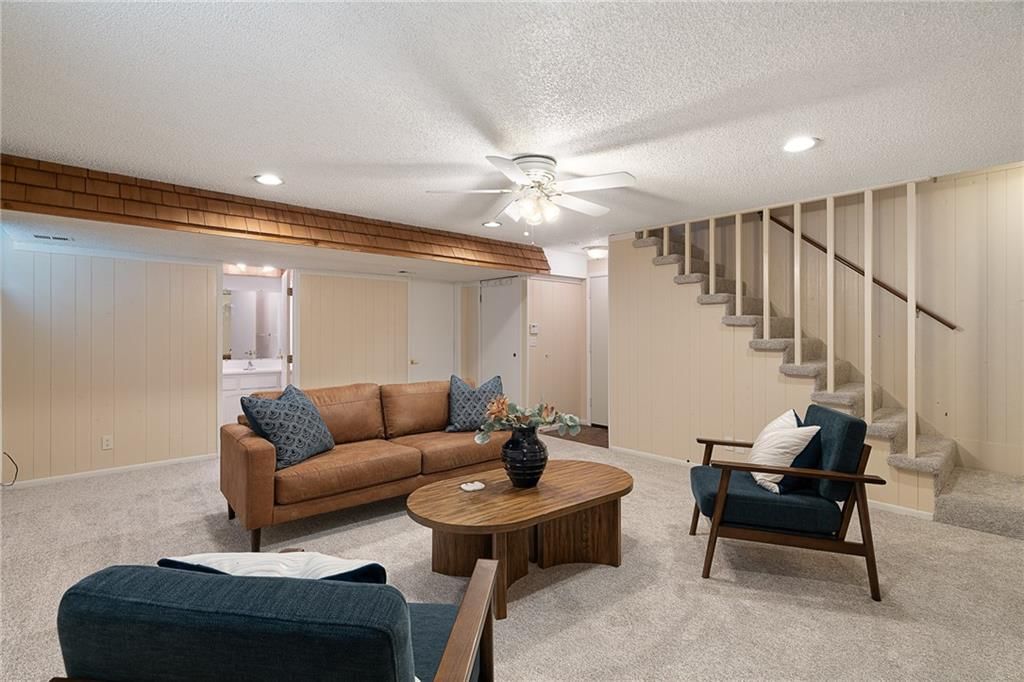 1435 N Mart-way Drive — photo 11