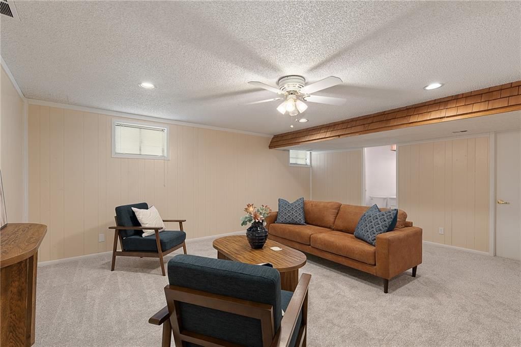 1435 N Mart-way Drive — photo 24