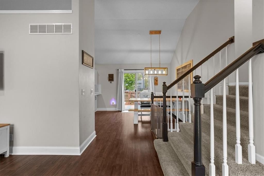 18693 W 160TH Street — photo 5