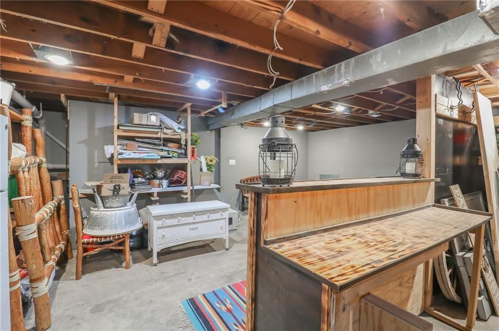 400 N Boardman Street — photo 31