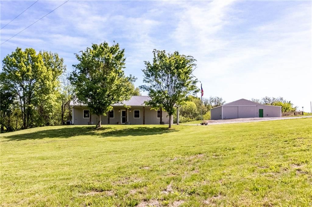 105 NW 1050 Road — photo 17