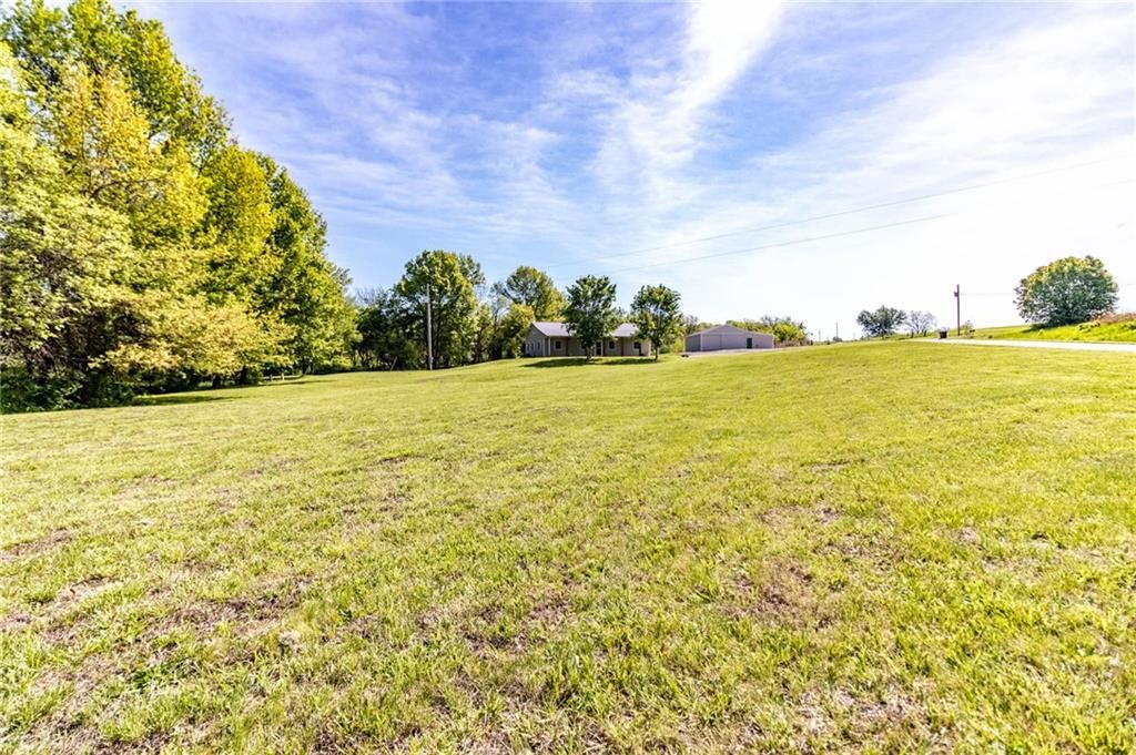 105 NW 1050 Road — photo 31