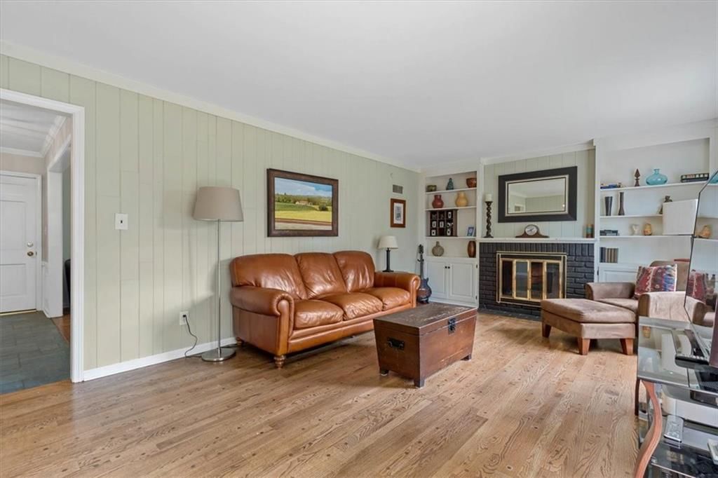 9817 Cedar Street — photo 15
