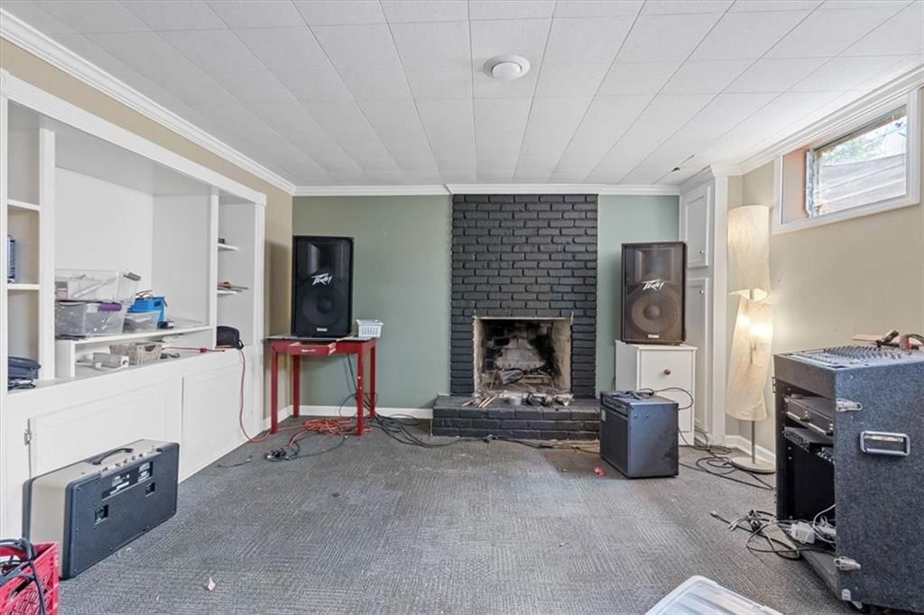 9817 Cedar Street — photo 23
