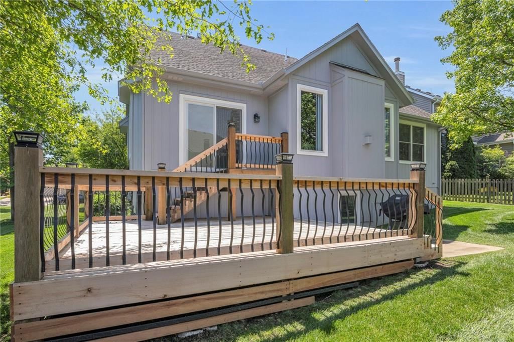 2310 W Forest Drive — photo 49