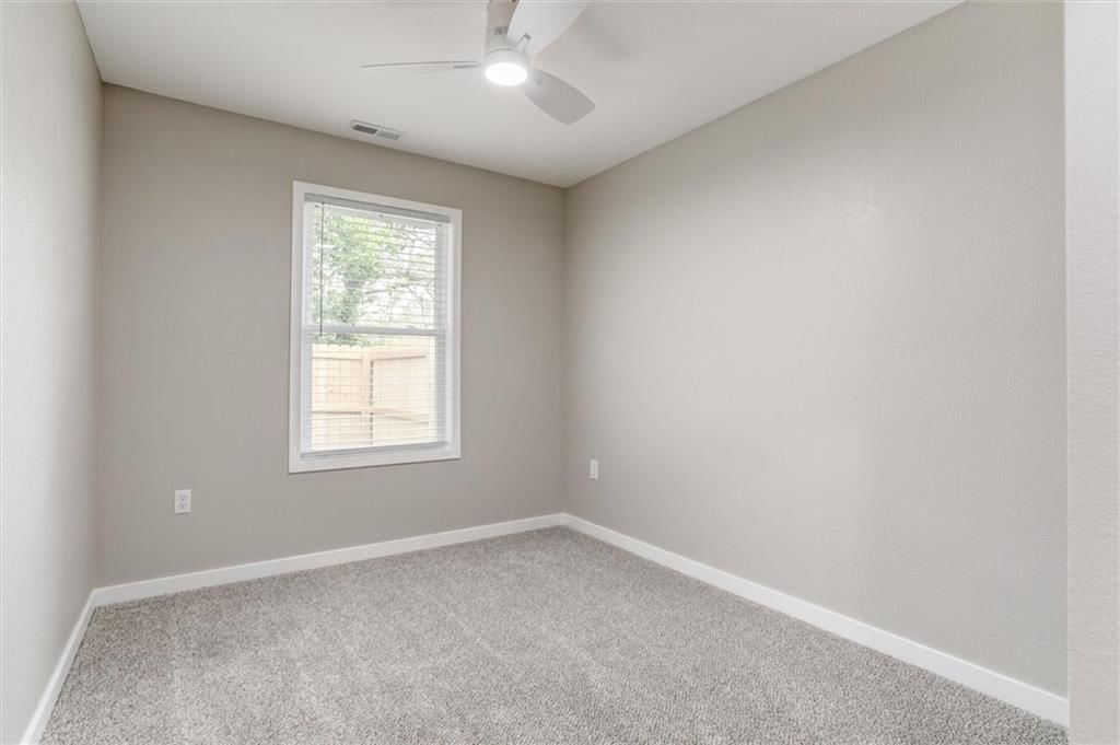 840 Chestnut Street — photo 17