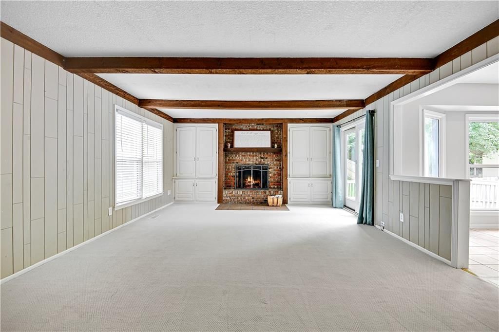 1121 E Sleepy Hollow Drive — photo 16