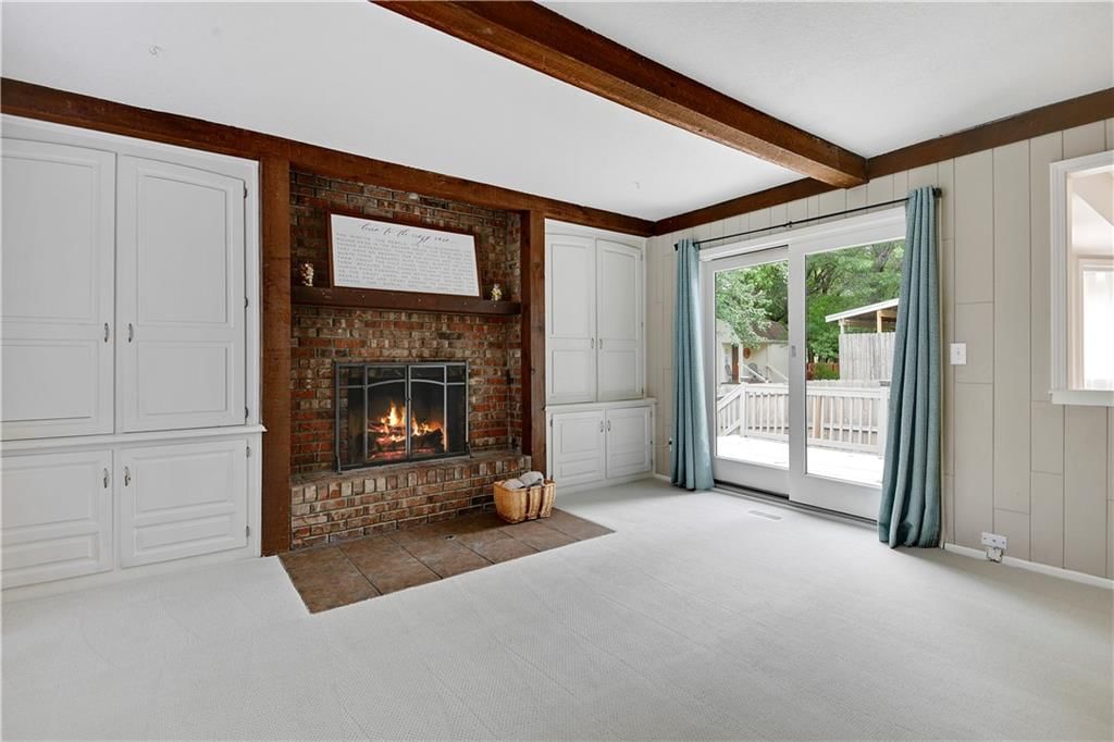 1121 E Sleepy Hollow Drive — photo 17