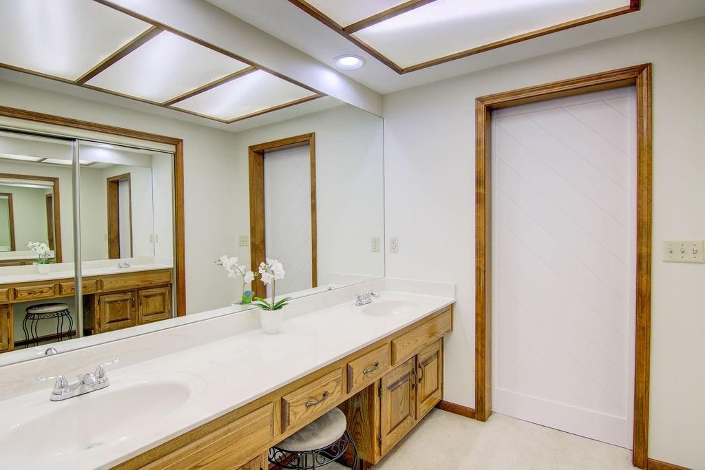 8518 Westgate Street — photo 15