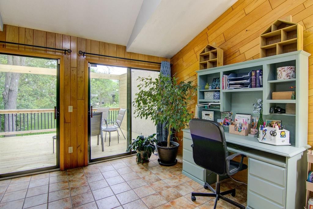 8518 Westgate Street — photo 16