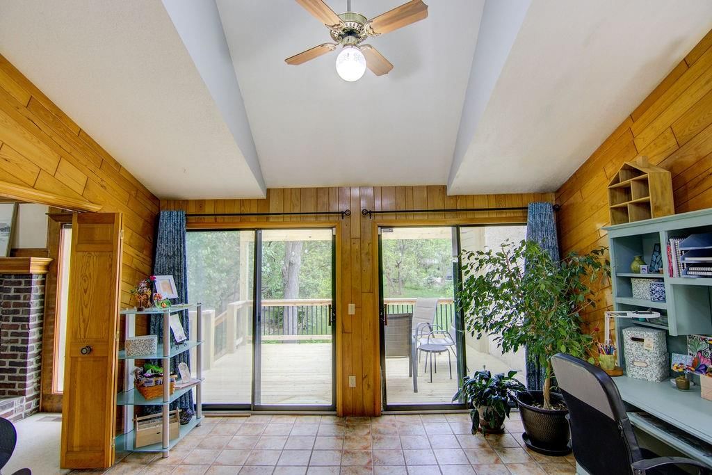 8518 Westgate Street — photo 17