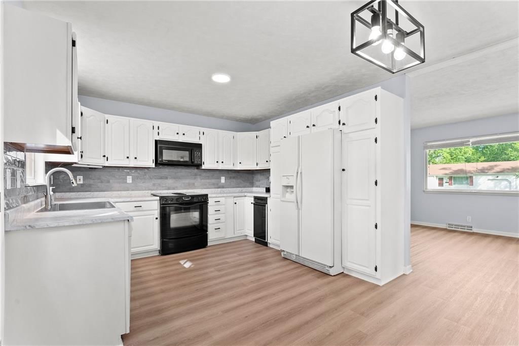 407 Brookside Drive — photo 18