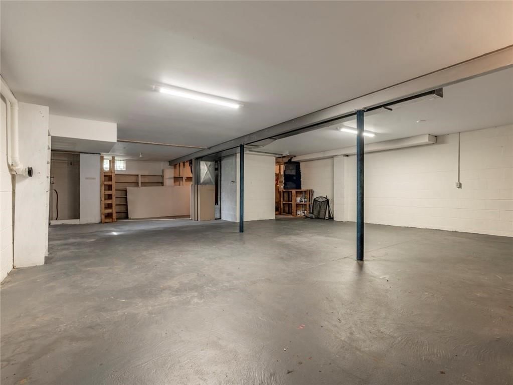 5719 S 10 Street — photo 17