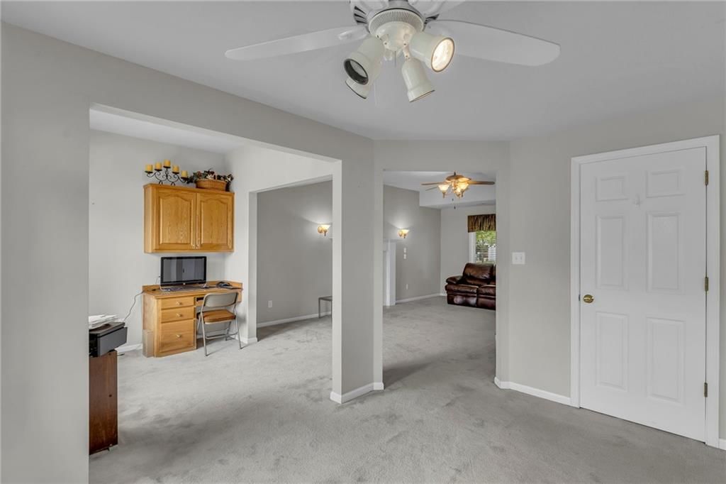 521 Durham Court — photo 15