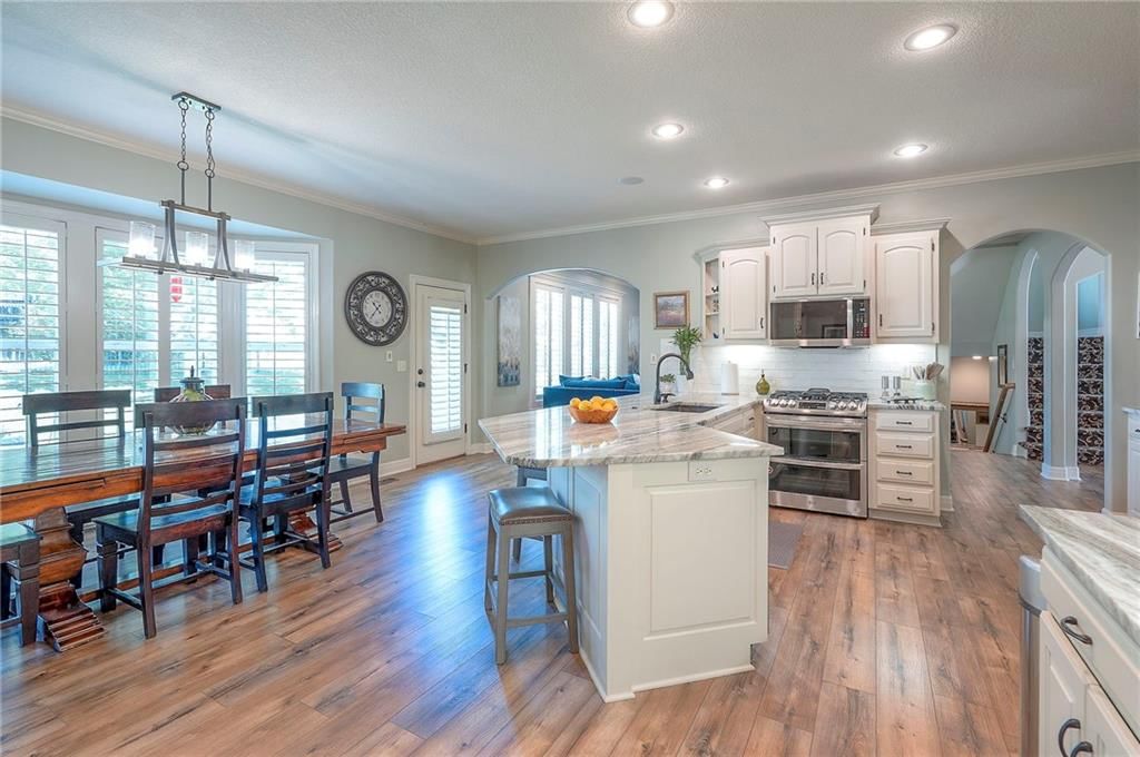 15526 Shawnee Drive — photo 8