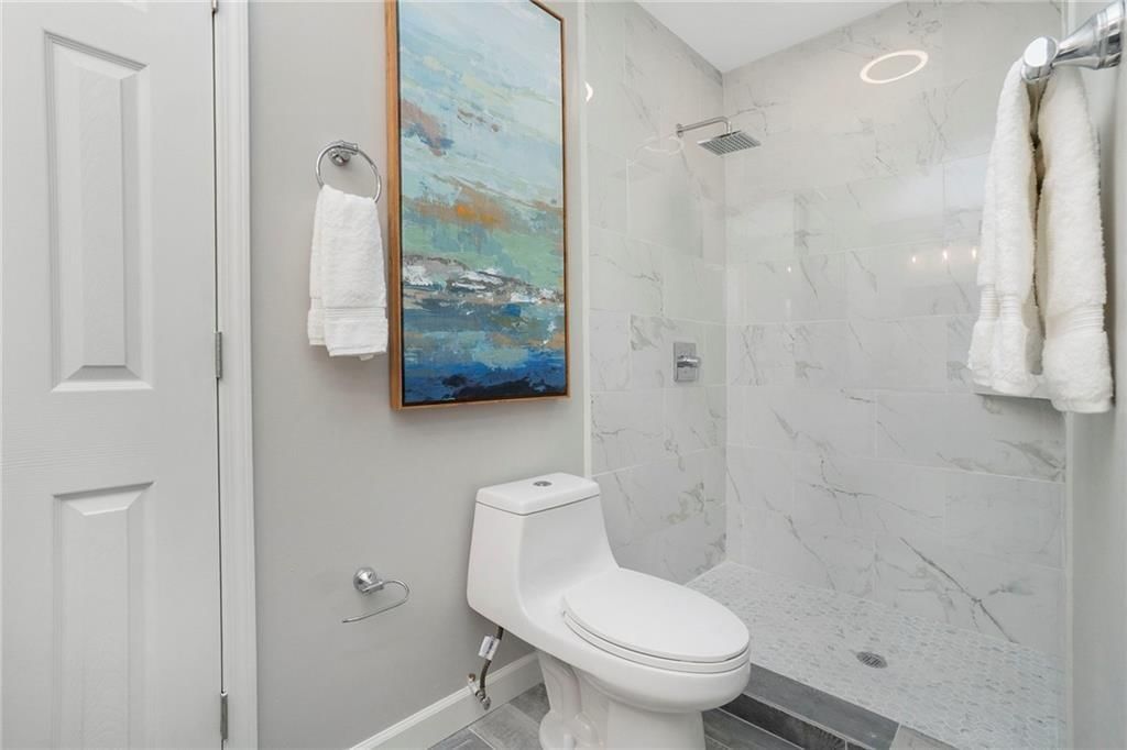 6418 W 72 Terrace — photo 18