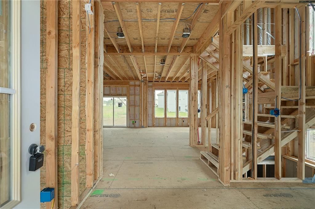 25031 W 141st Street — photo 4