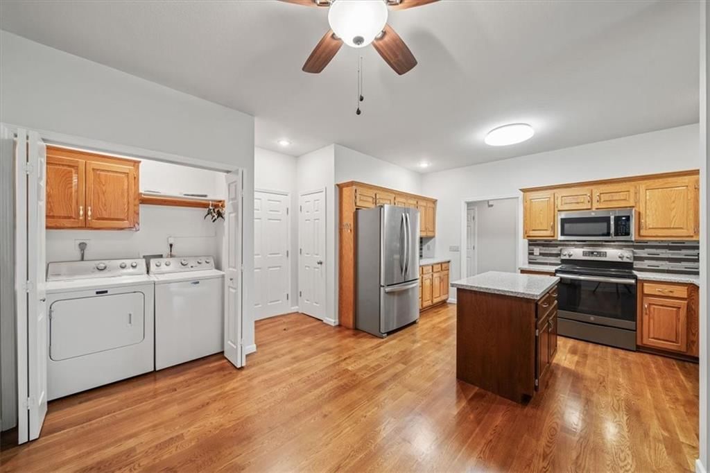3904 Wellington Drive — photo 15