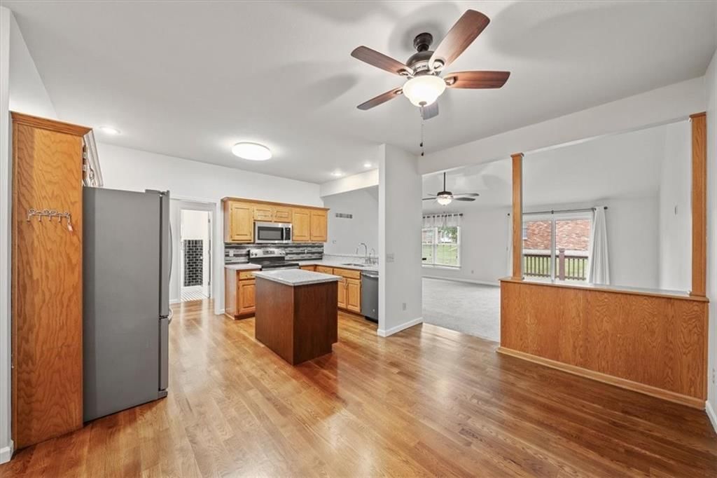 3904 Wellington Drive — photo 10