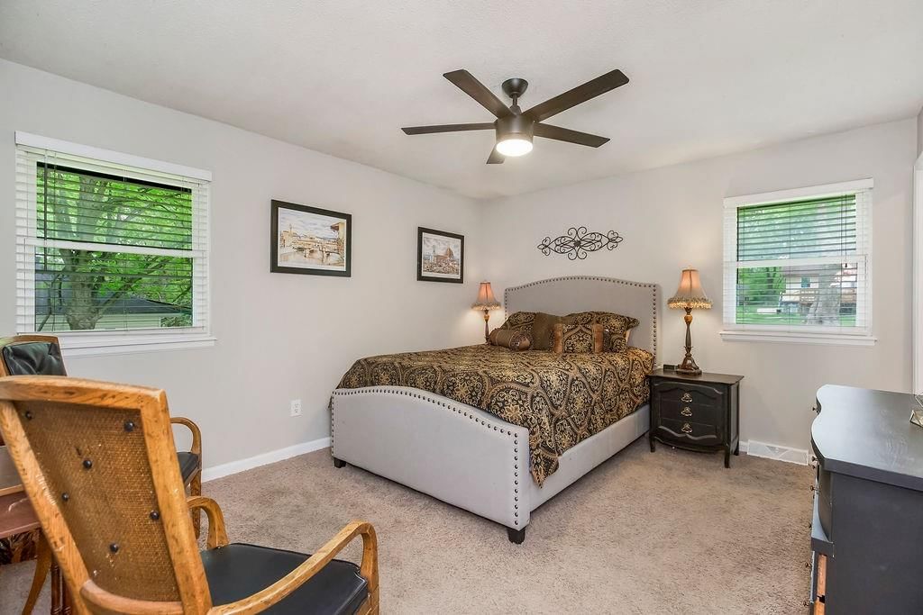 813 NE 114th Street — photo 14