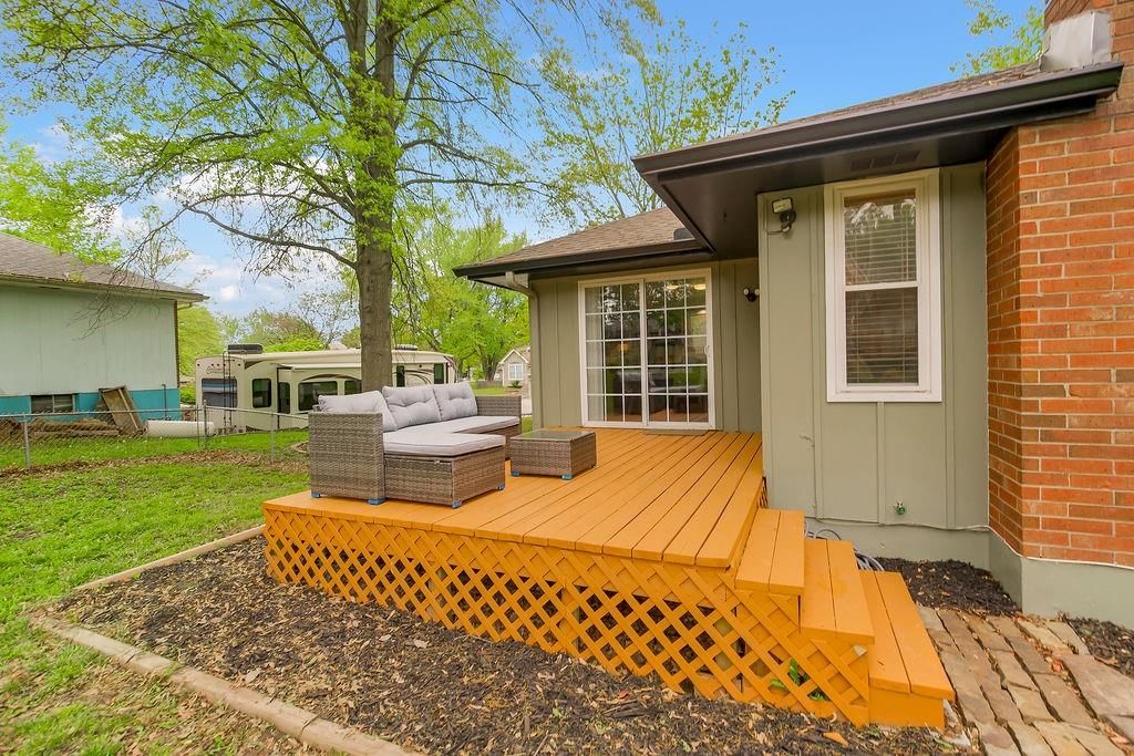 813 NE 114th Street — photo 24