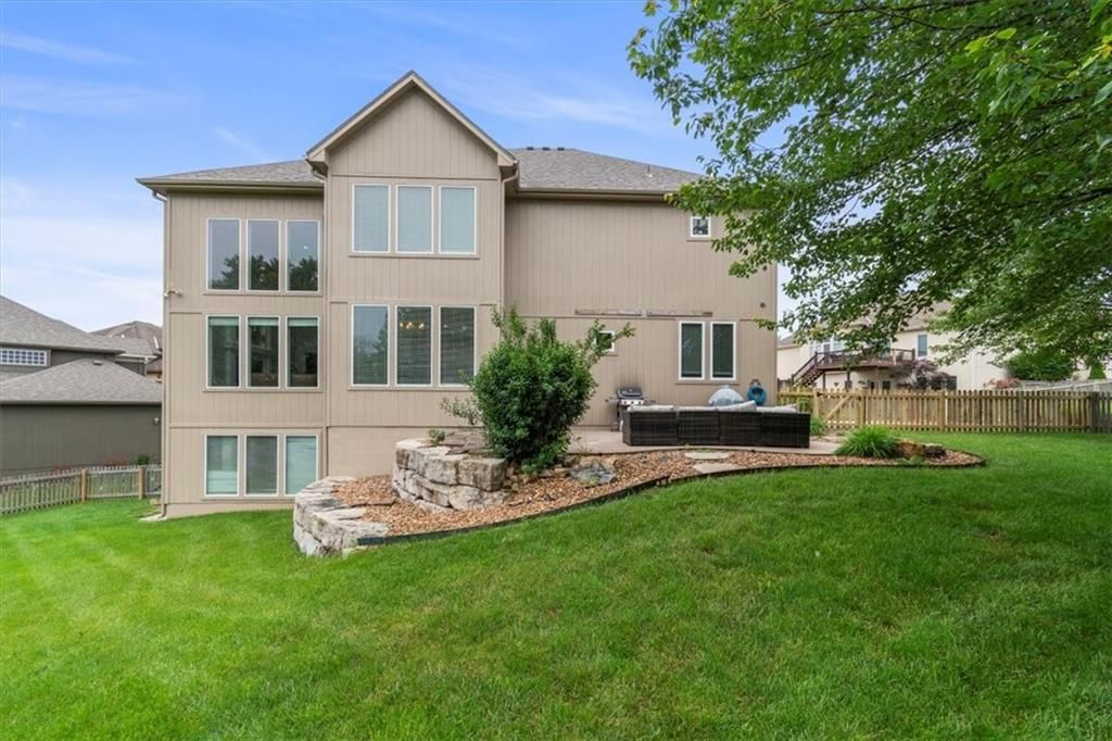 2704 SW GRAY Lane — photo 34
