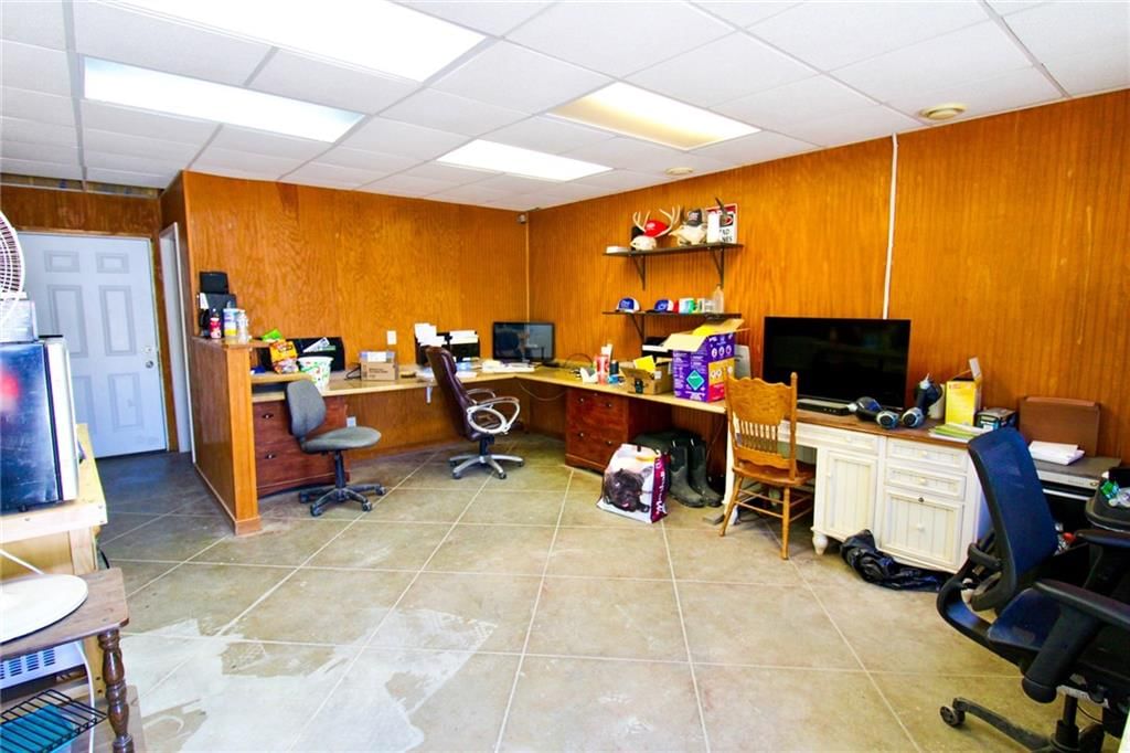 4000 S 7 Highway — photo 11