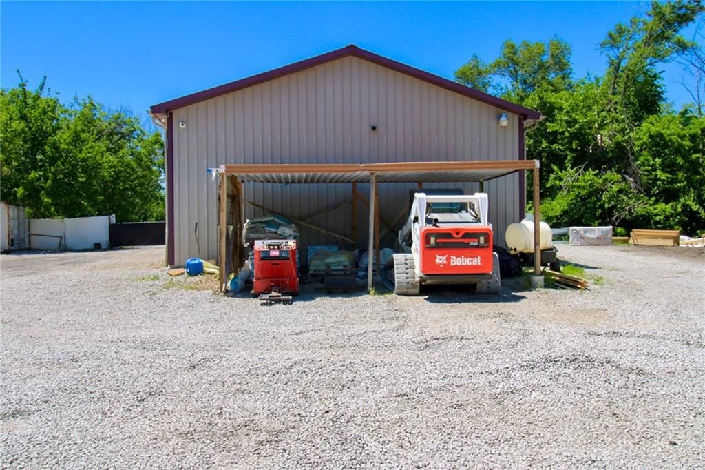4000 S 7 Highway — photo 8