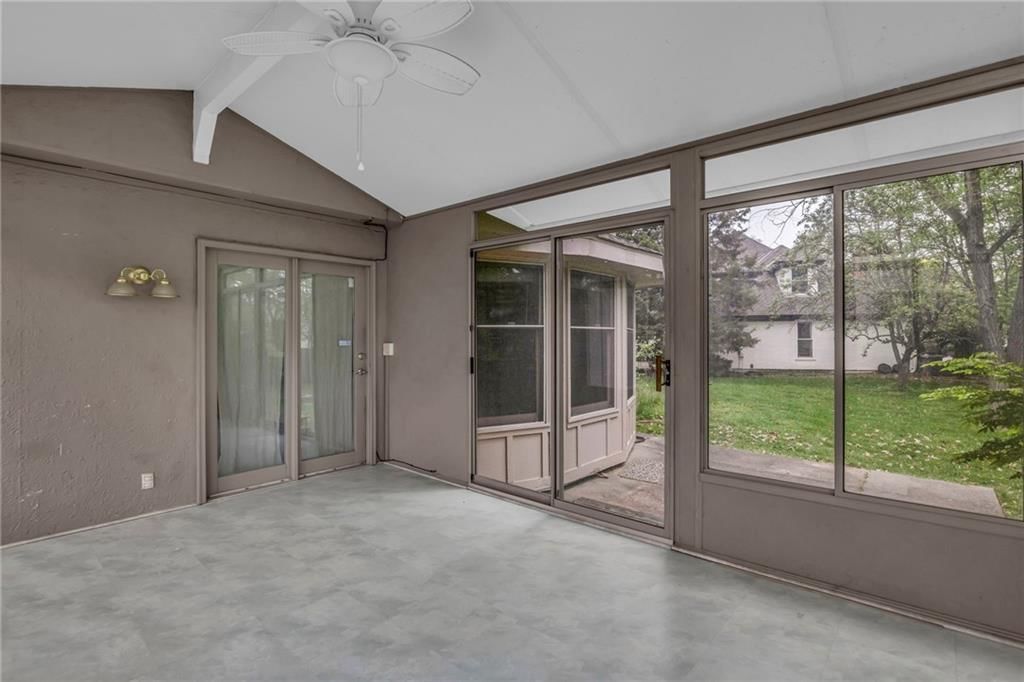 8535 N Overland Drive — photo 22