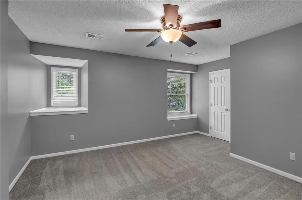 8535 N Overland Drive — photo 29