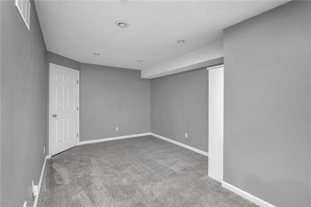 8535 N Overland Drive — photo 39