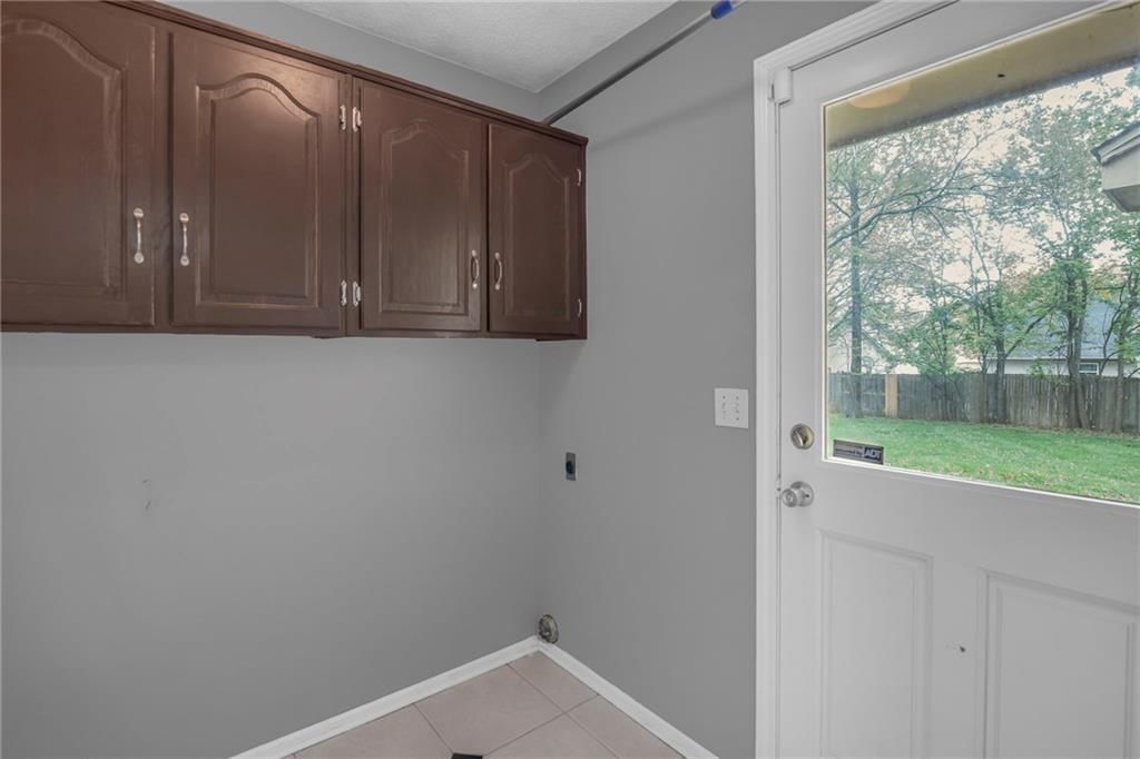 8535 N Overland Drive — photo 43