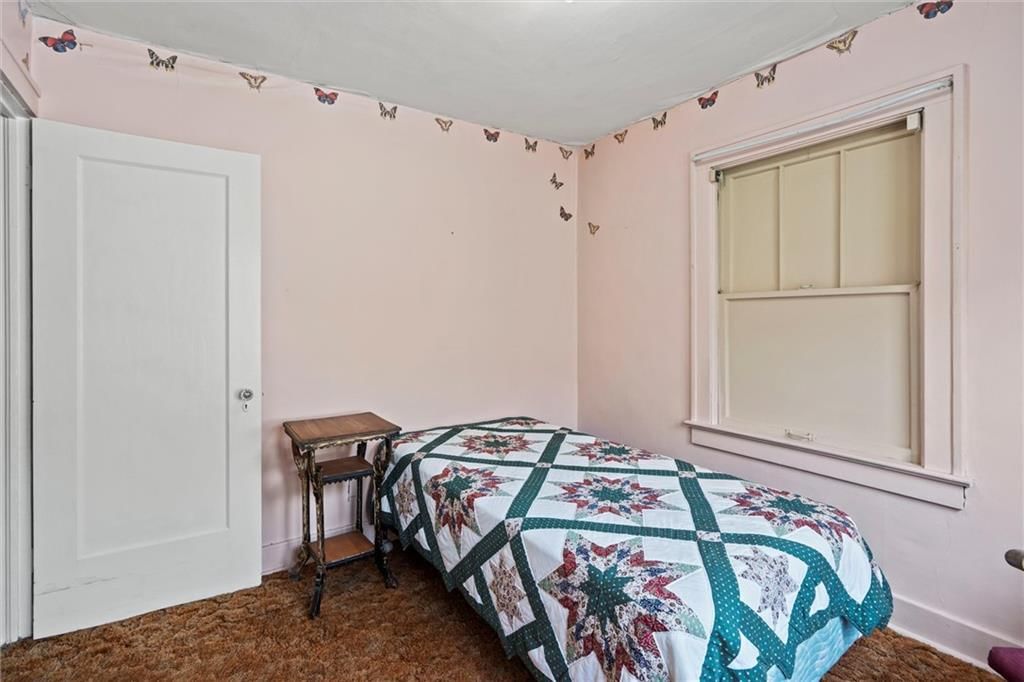 574 S Overton Avenue — photo 20