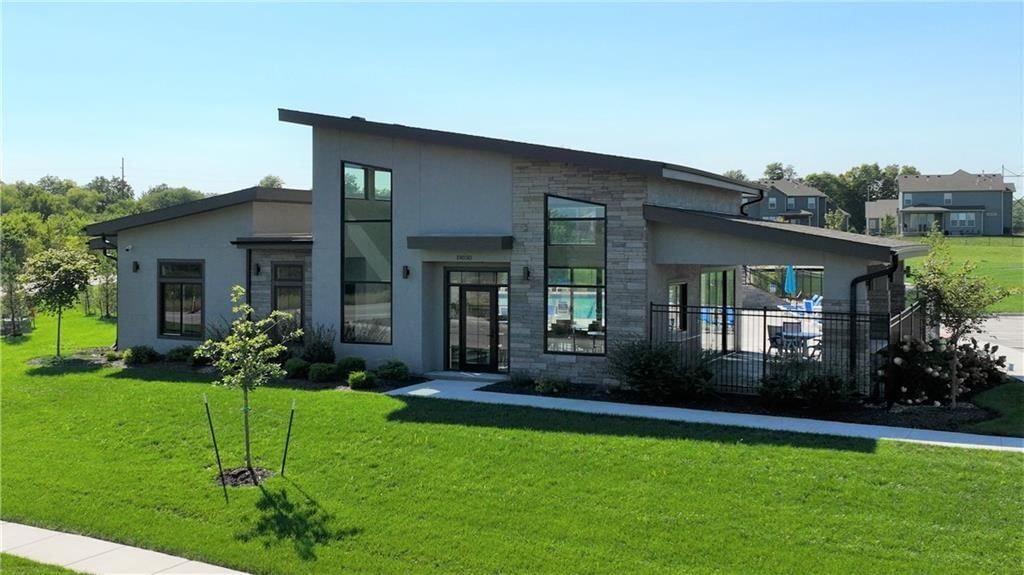 18830 Millview Street — photo 19