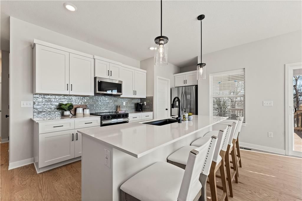 18830 Millview Street — photo 4