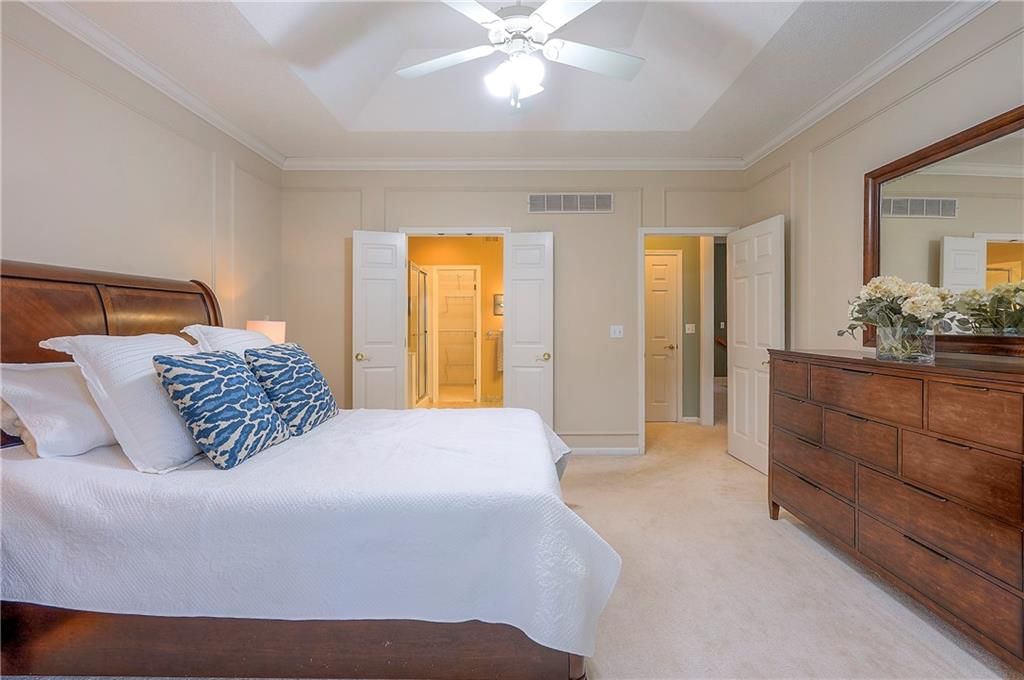 6408 W 134th Street — photo 16