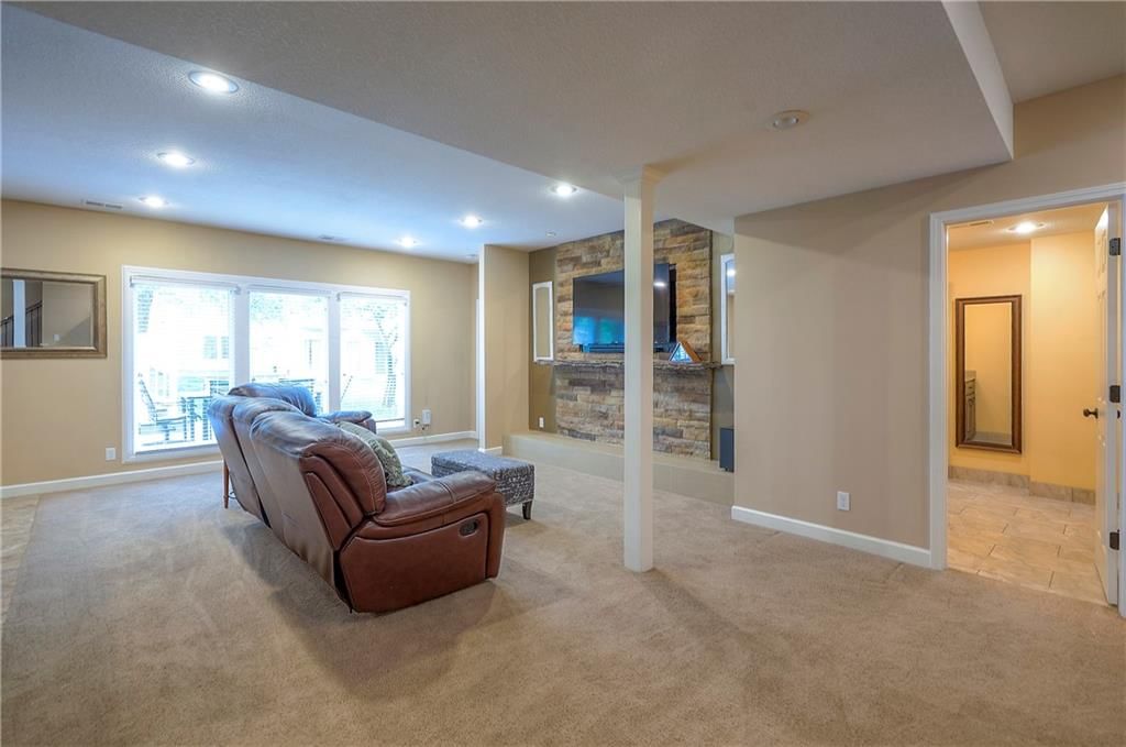 6408 W 134th Street — photo 29