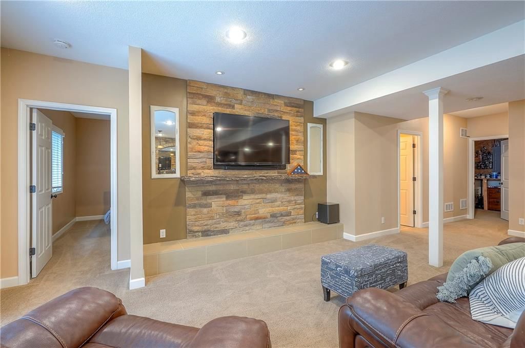 6408 W 134th Street — photo 31