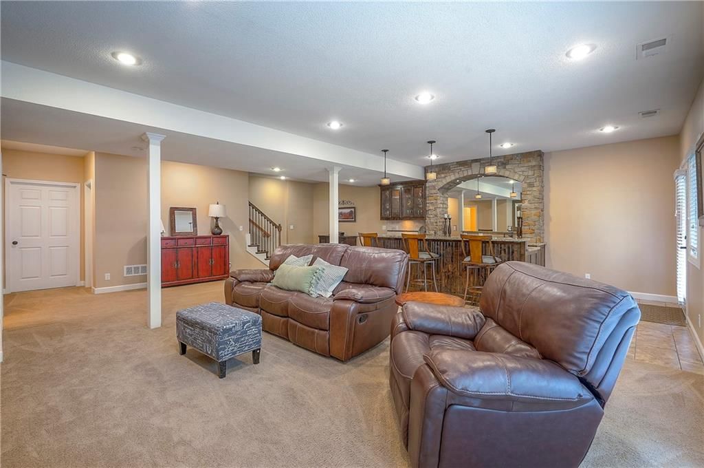 6408 W 134th Street — photo 32