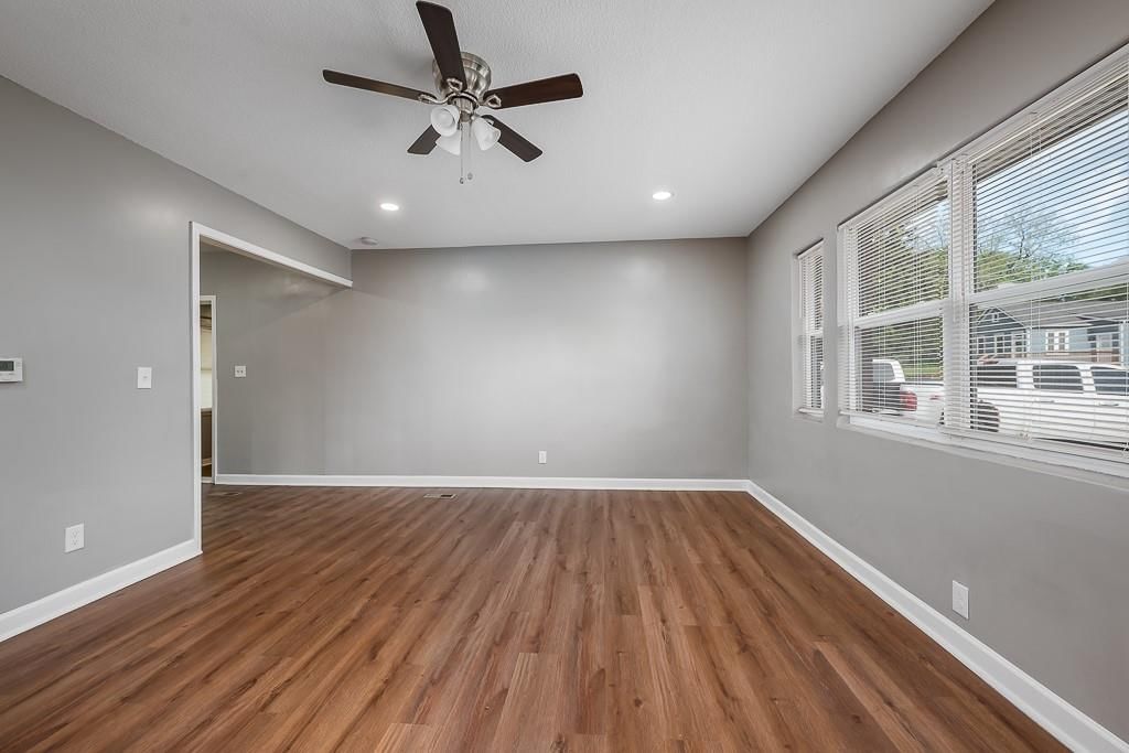 1001 Kickapoo Street — photo 5