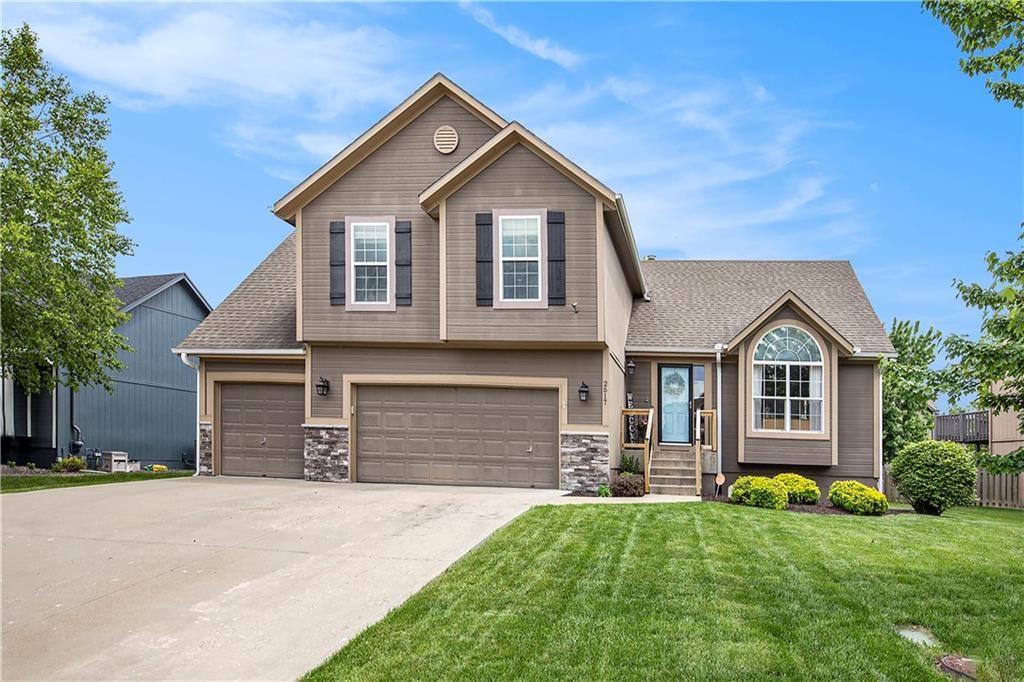 2517 SW Current Lane — photo 34