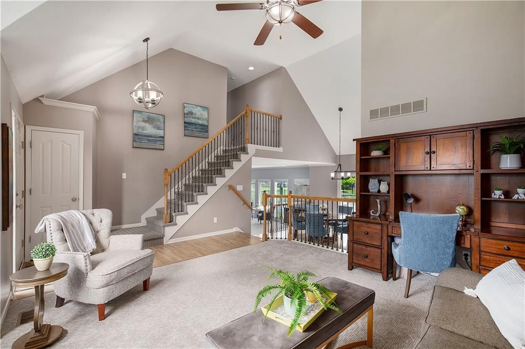 2517 SW Current Lane — photo 6