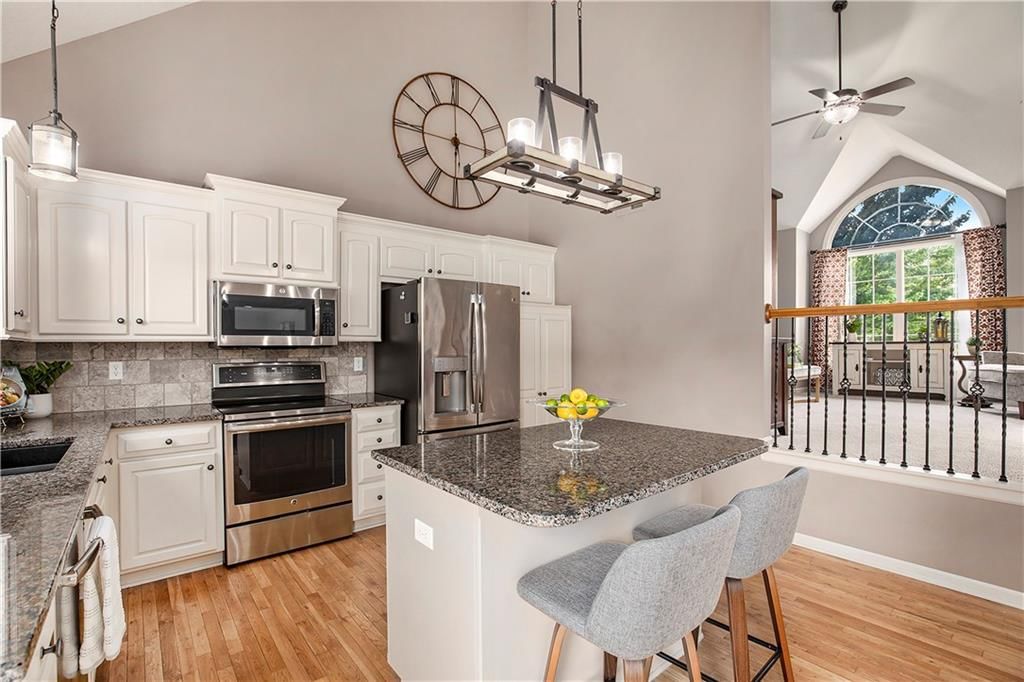 2517 SW Current Lane — photo 8