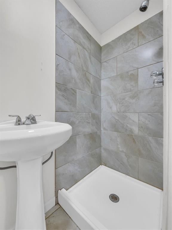 517 N PARK Drive — photo 15