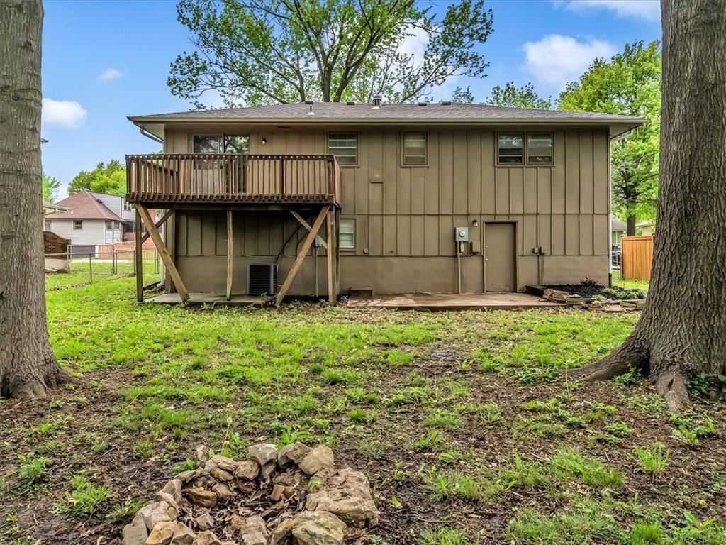 517 N PARK Drive — photo 25