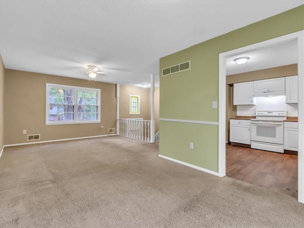 517 N PARK Drive — photo 7